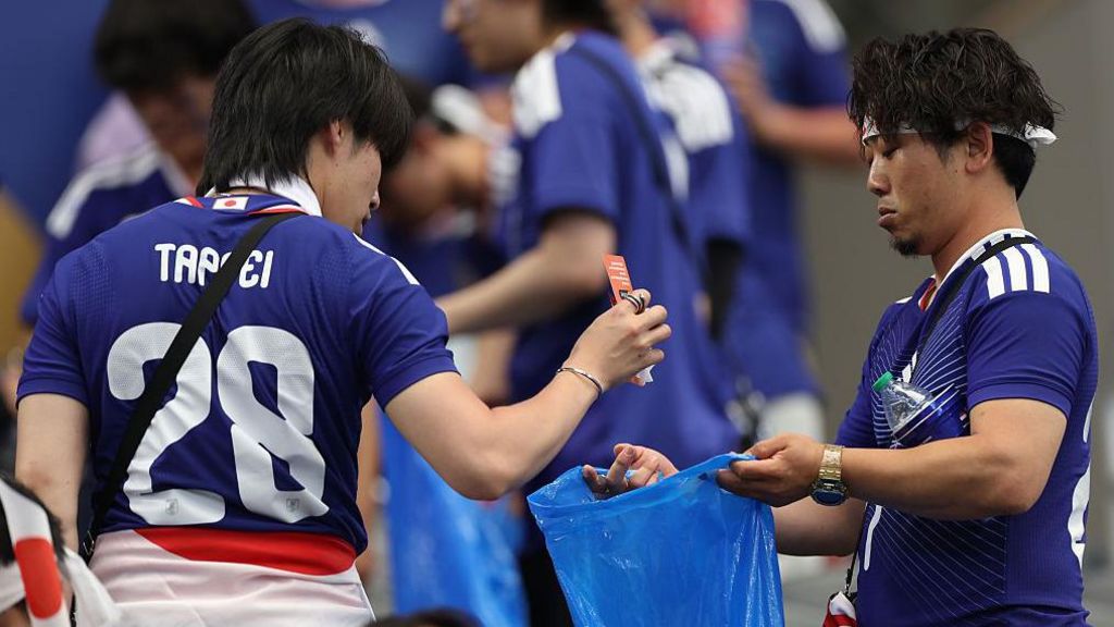 Japanese Football Fans Criticized for Domestic Chores Inequality