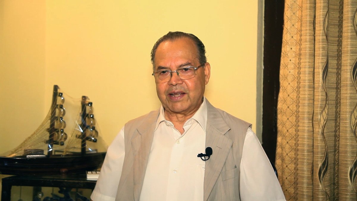   ‘माधव कमरेडलाई मुद्दाबाट कसरी जोगाउने भन्नेमा छु, साथीहरू सत्ताच्युत गर्न खोज्यो भन्दैछन्’