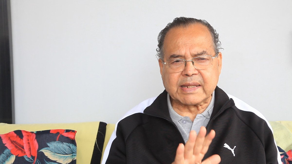   झलनाथ खनाल एमाले फर्कन तयार, राखे ४ वैचारिक सर्त