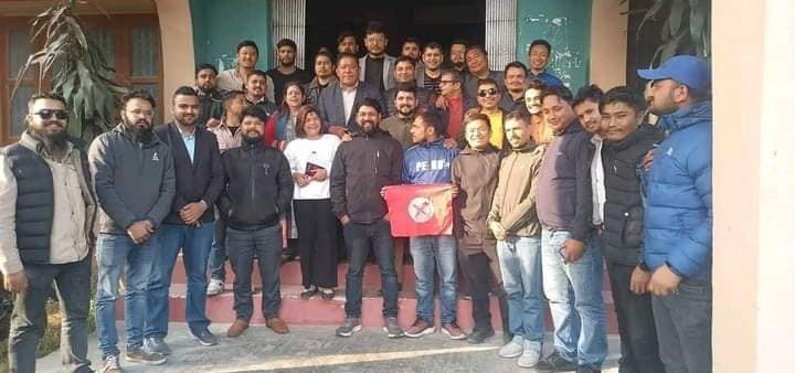 नेविसंघ झापाको मिल्यो विवाद
