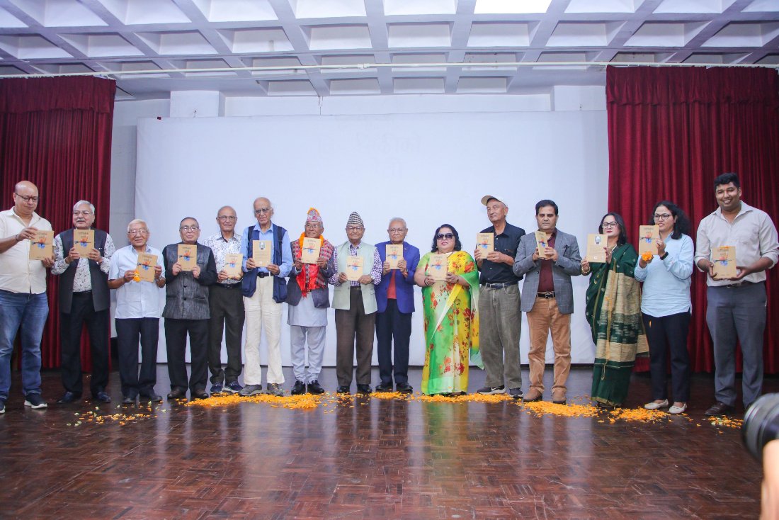   शिक्षासेवी जिरेलको पहिलो कविता सङ्ग्रह ‘जिरीसिक्रिको सुसेली’ सार्वजनिक