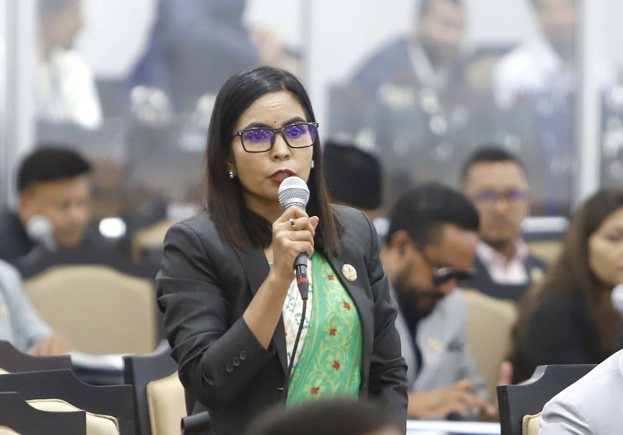 MP Tika Sangraula Objects to MP Ramesh Mall's Statement