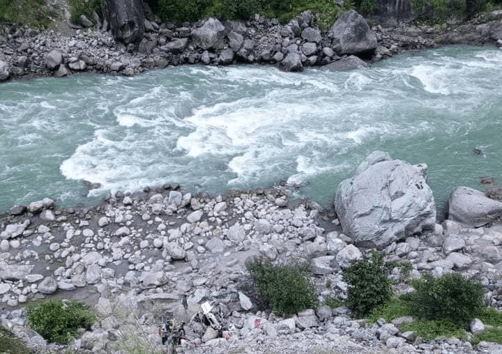 कालिकोटमा जीप दुर्घटना हुँदा चालकको मृत्यु