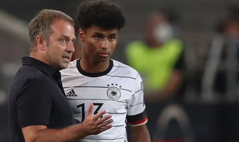 Karim Adeyemi Joins Barcelona from Borussia Dortmund