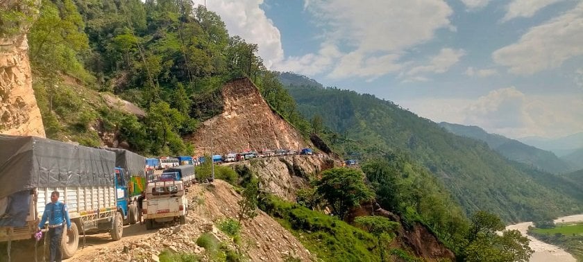 अवरुद्ध कर्णाली राजमार्ग सञ्चालनमा