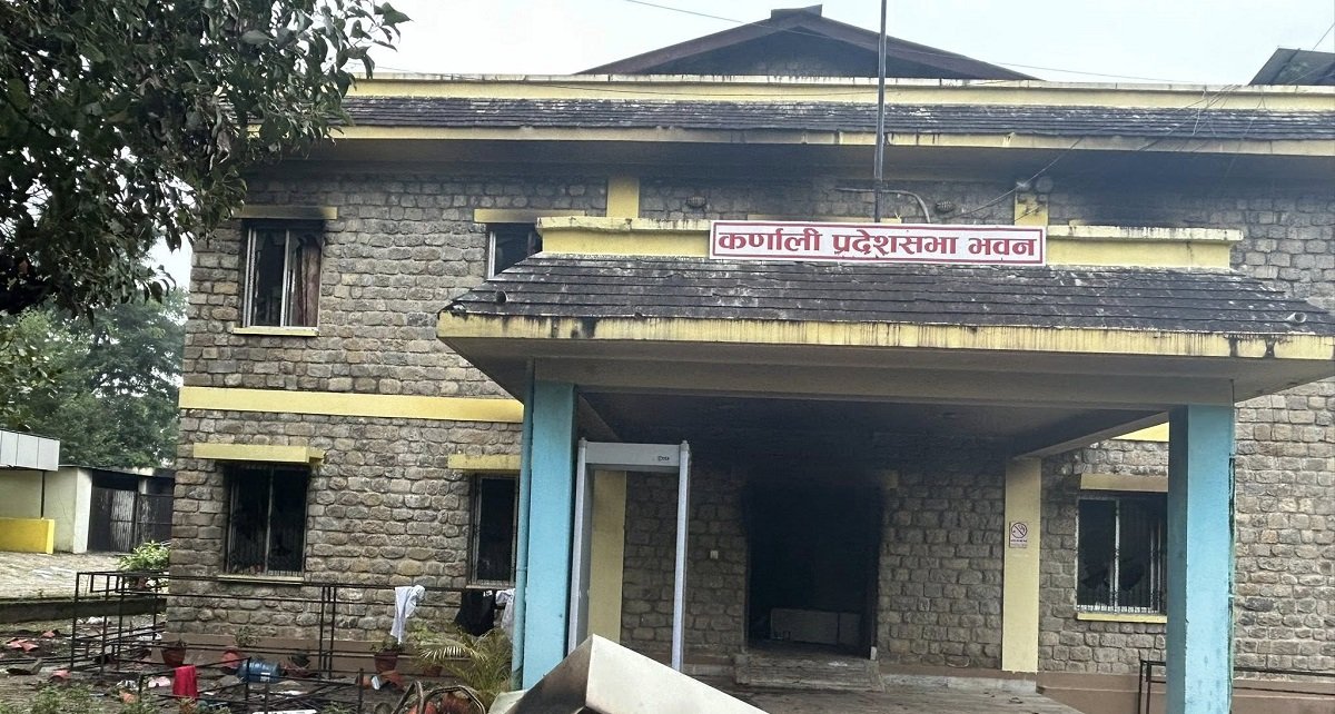  कर्णाली सरकारको झण्डै ८ करोड क्षति, कर्मचारीमा मनोवैज्ञानिक त्रास