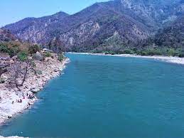 कर्णाली नदीमा डुबेर दुई किशोर बेपत्ता