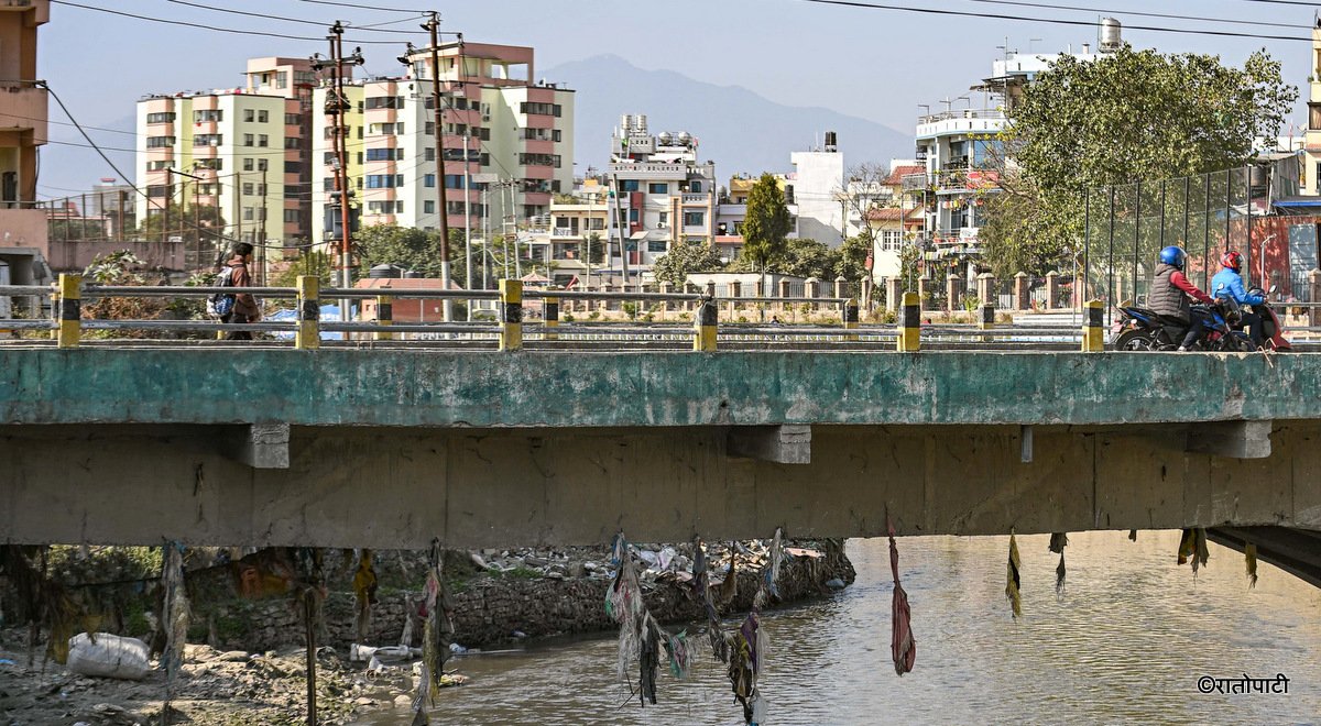   जति सफा गरेपनि काठमाडाैँ उपत्यकाका नदी उस्तै (तस्बिरहरू)