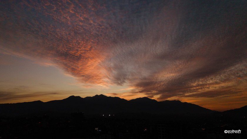 Kathmandu Sky (1)