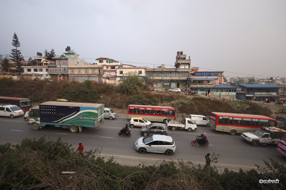 kathmandu traffic (2)