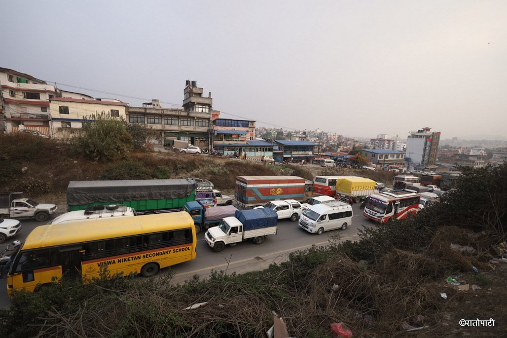 kathmandu traffic (4)