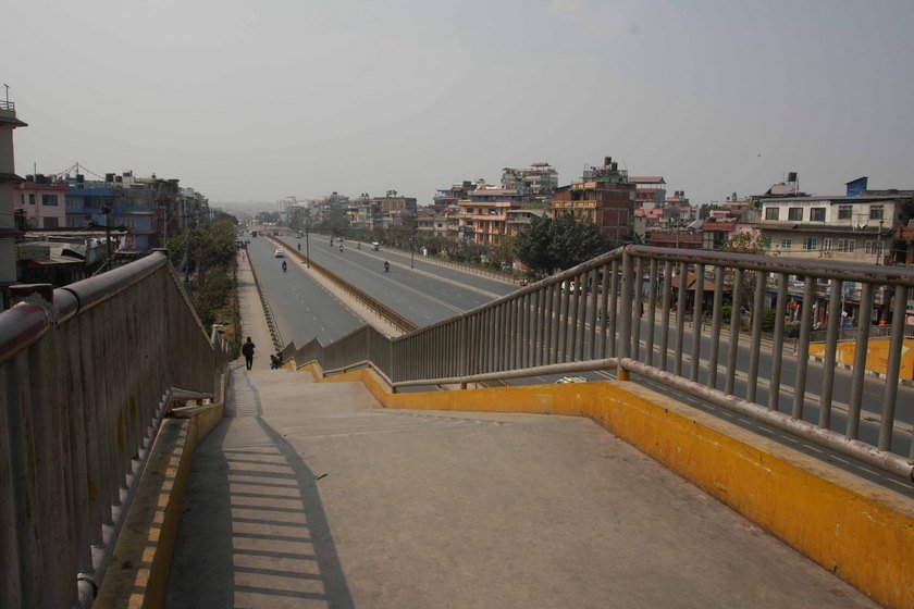 Kathmandu_Road_-407