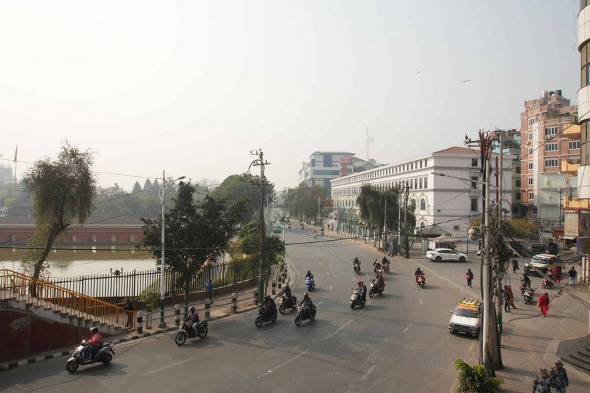 Kathmandu_Road_-413