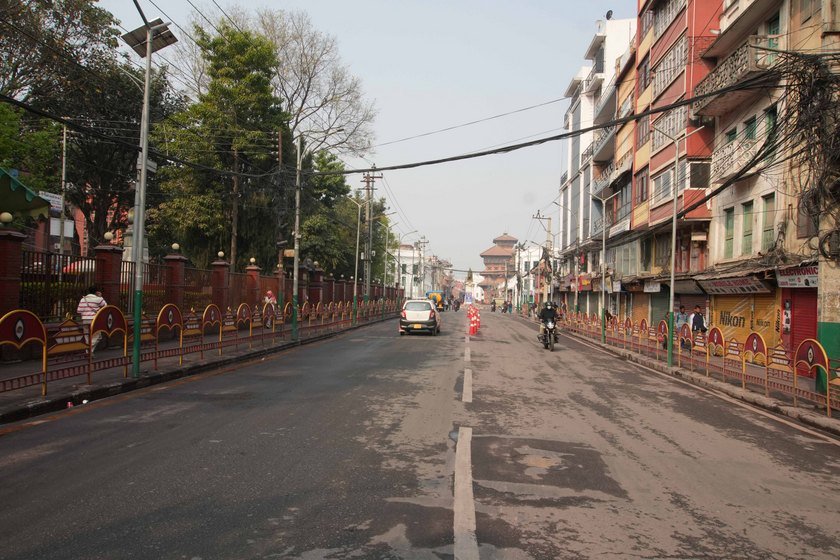 Kathmandu_Road_-417