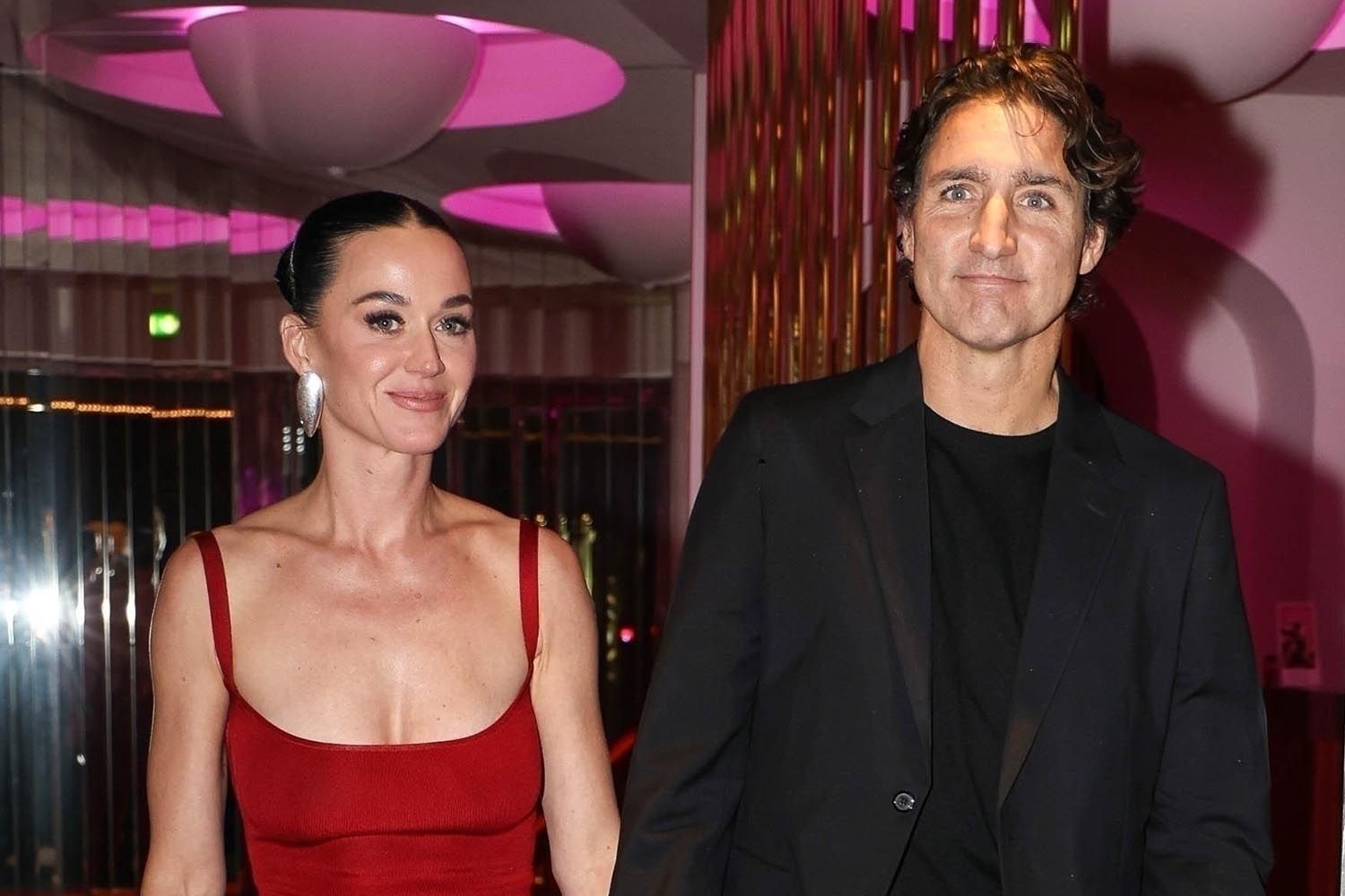 Katy-Perry-Justin-Trudeau-Crazy-Horse-Paris-102625-d2b54b5b49b644209334926ce8ee7dc5