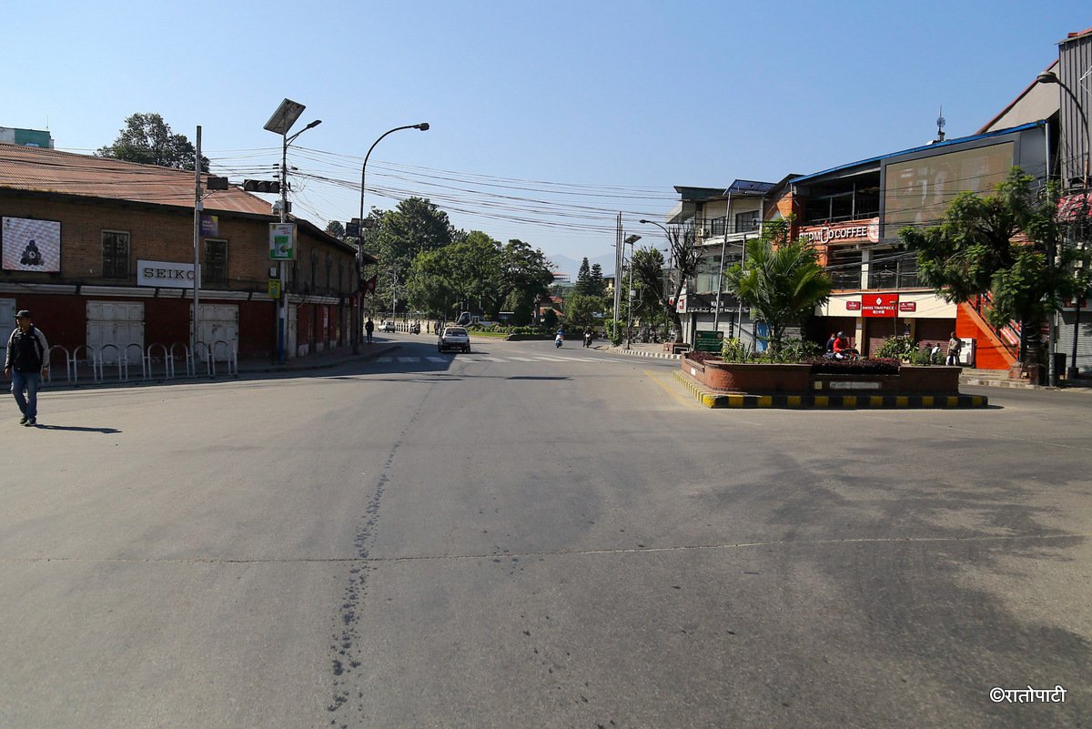 khali road empty (12)