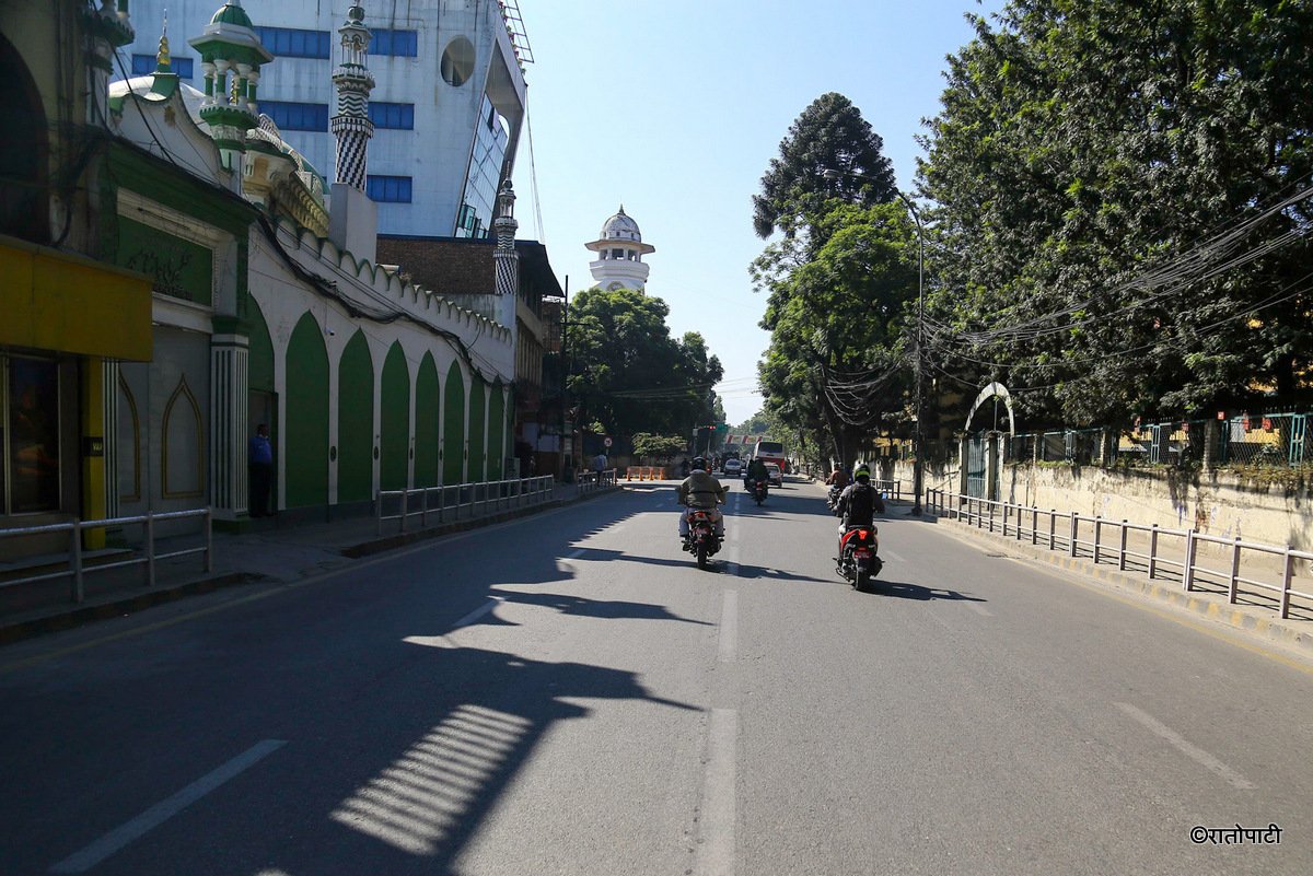 khali road empty (13)