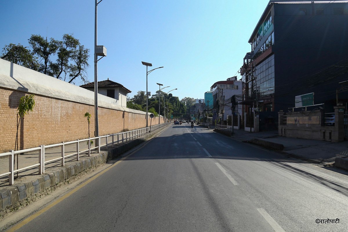 khali road empty (7)