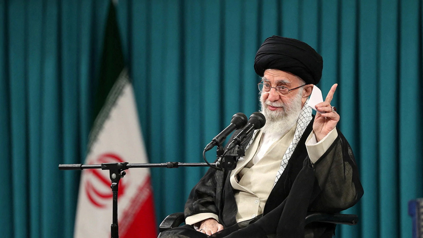 Khamenei_IB_0