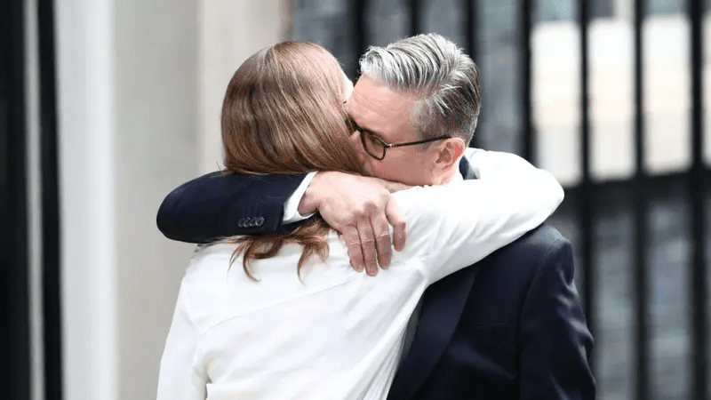 British Prime Minister Keir Starmer Becomes Emotional Announcing Resignation