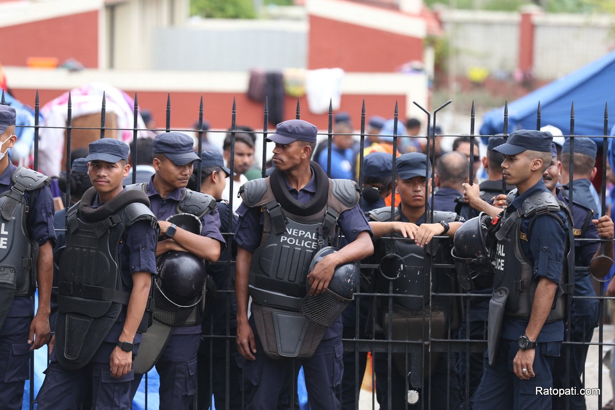 kirtipur-holding-center-police (11)