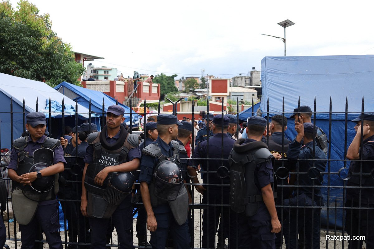 kirtipur-holding-center-police (18)