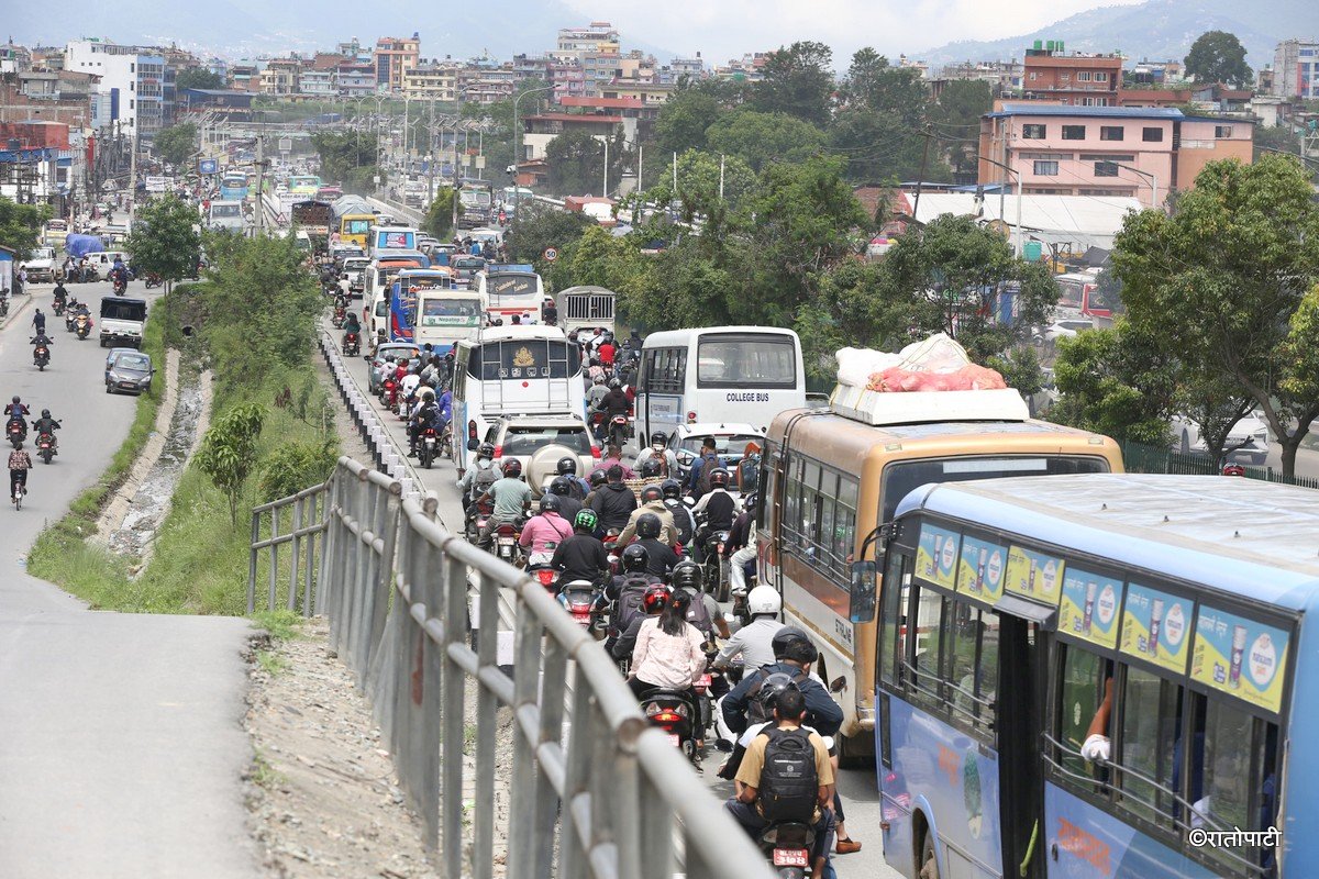 koteshwor traffic jam (2)