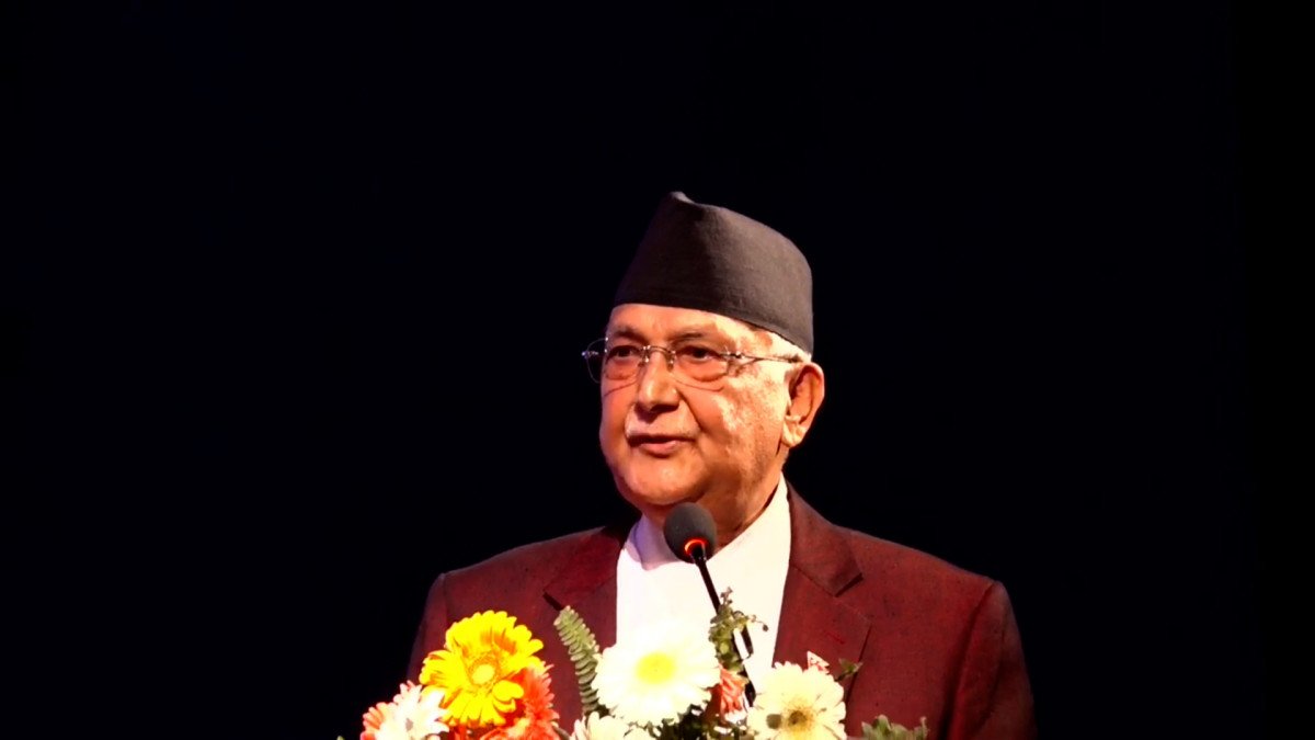 अप्रत्याशित रूपमा शिक्षामन्त्रीको राजीनामा किन आयो ? प्रधानमन्त्रीले दिए यस्तो जवाफ