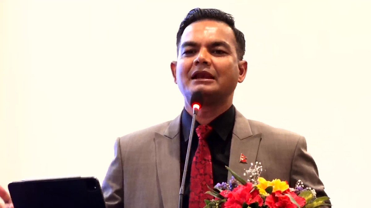 वैदेशिक रोजगार पलायन होइन: सचिव पुष्कर