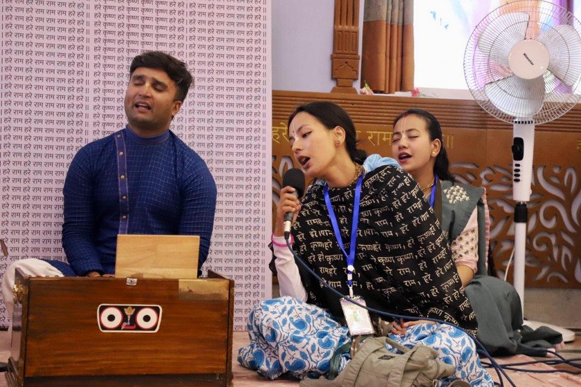 Krishna janma asthami_ iskon_ (14)
