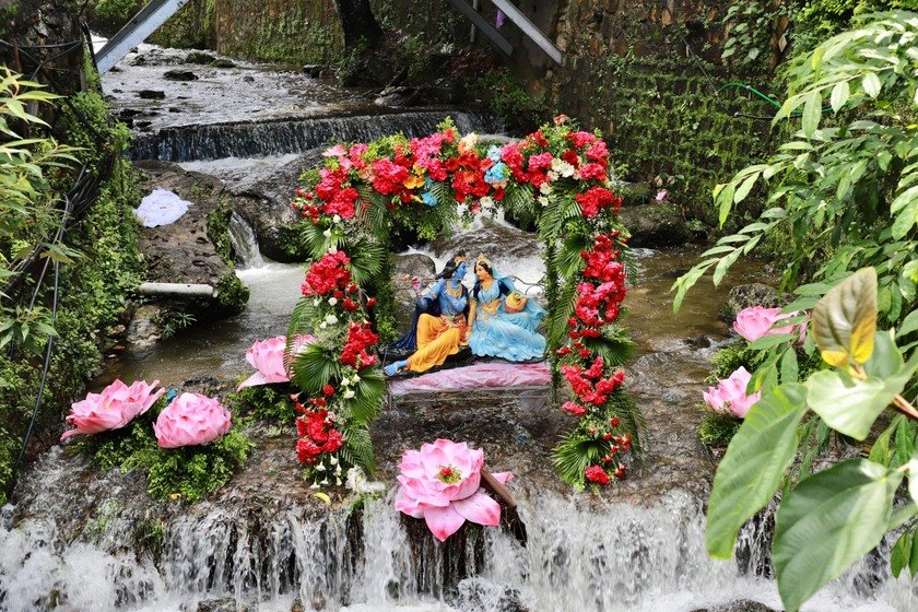 Krishna janma asthami_ iskon_ (3)