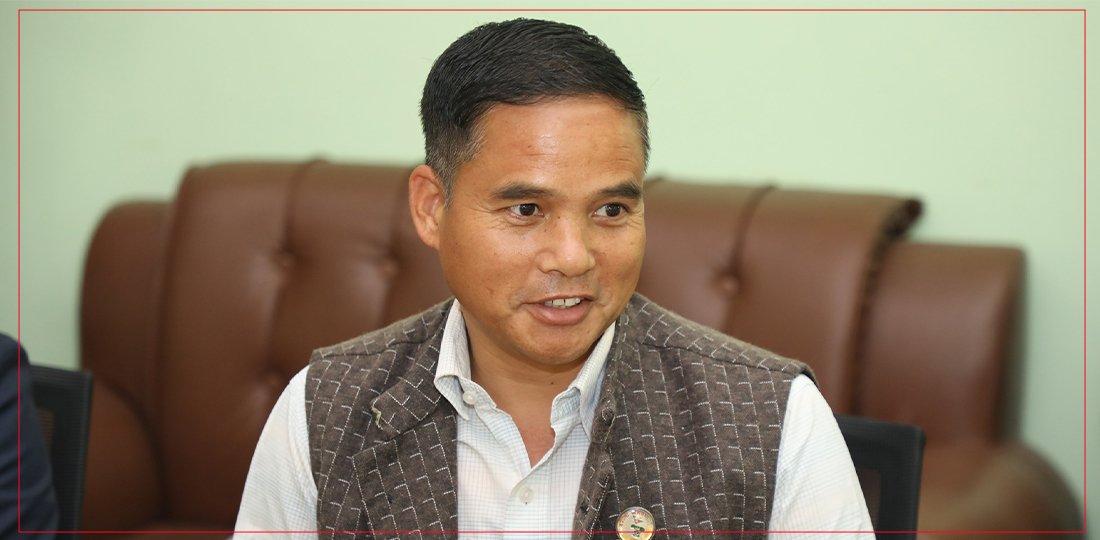 'हामीले सरकार ढालेको होइन, अल्पमतमा परेपछि विकल्प मात्र दिएका हौँ'