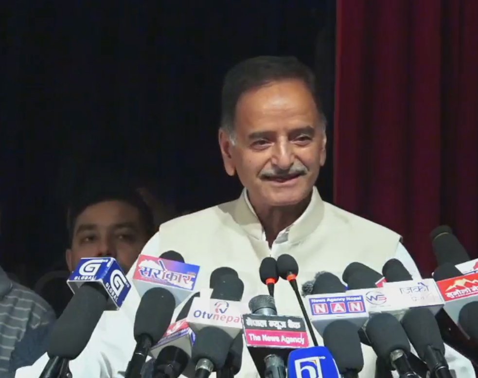 Congress Leader Bishwakarma Warns PM Shah Against Arrogance