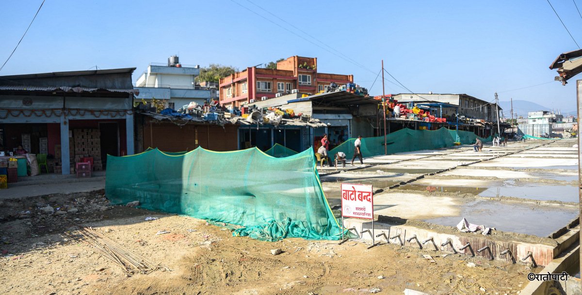 व्यवस्थित बन्दै कुलेश्वर फलफूल बजार (तस्बिरहरू)