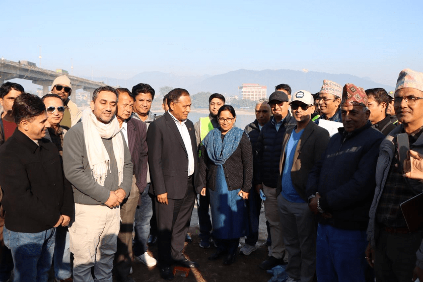   नारायणी पुलको काम समयमै सम्पन्न गर्न मन्त्री घिसिङको निर्देशन