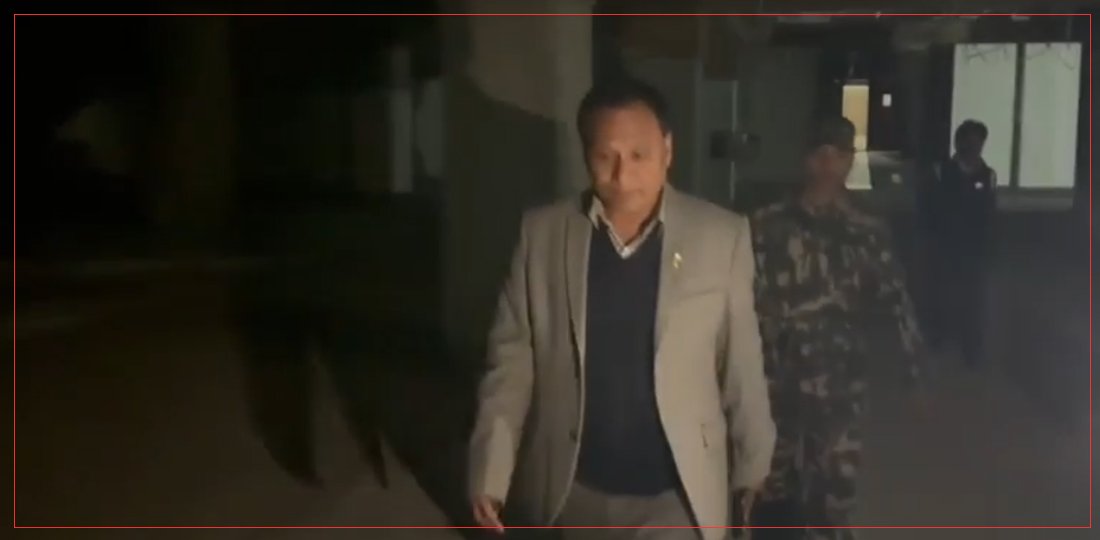   मन्त्री घिसिङले गरे निर्माणाधीन संसद् भवनको आकस्मिक निरीक्षण