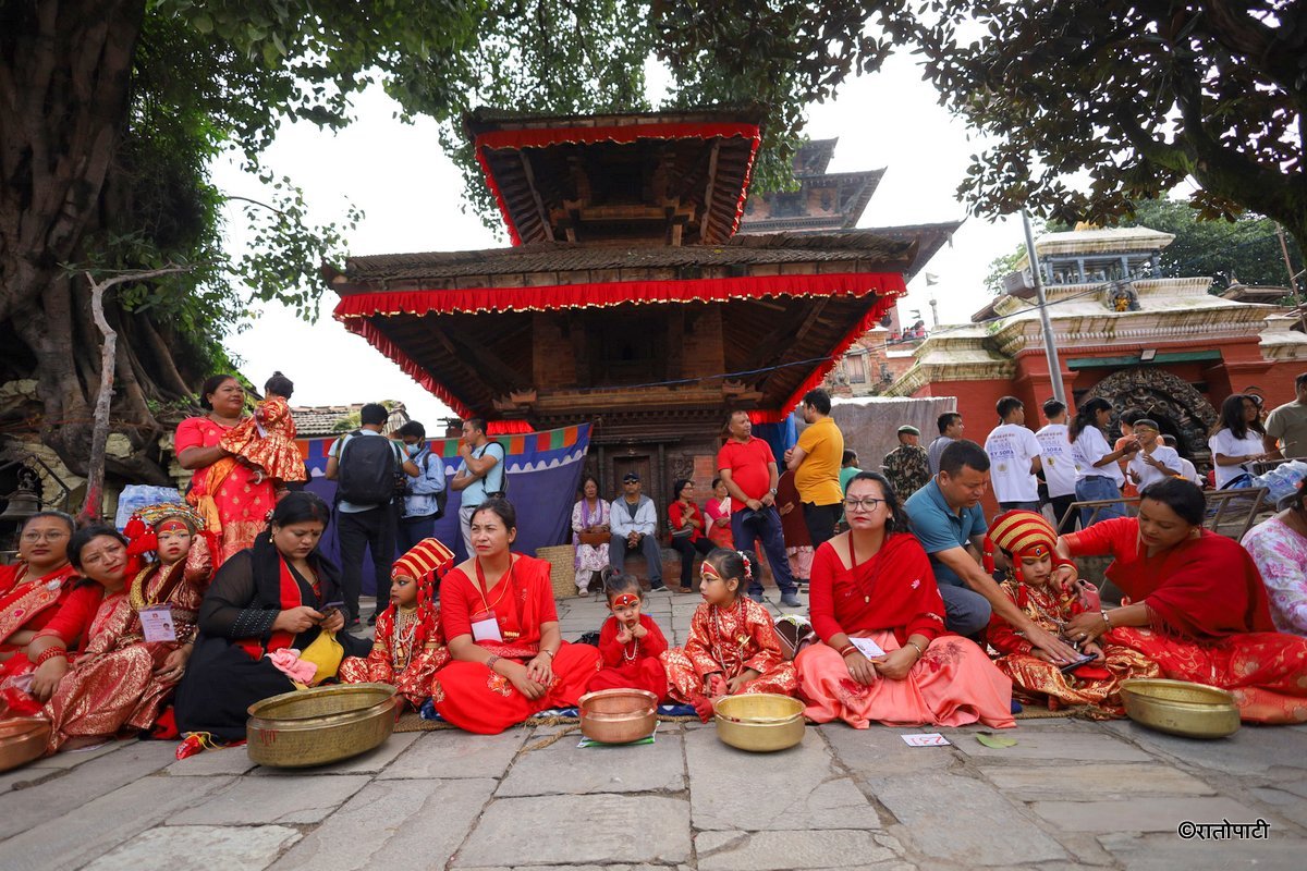 kumari puja (14)