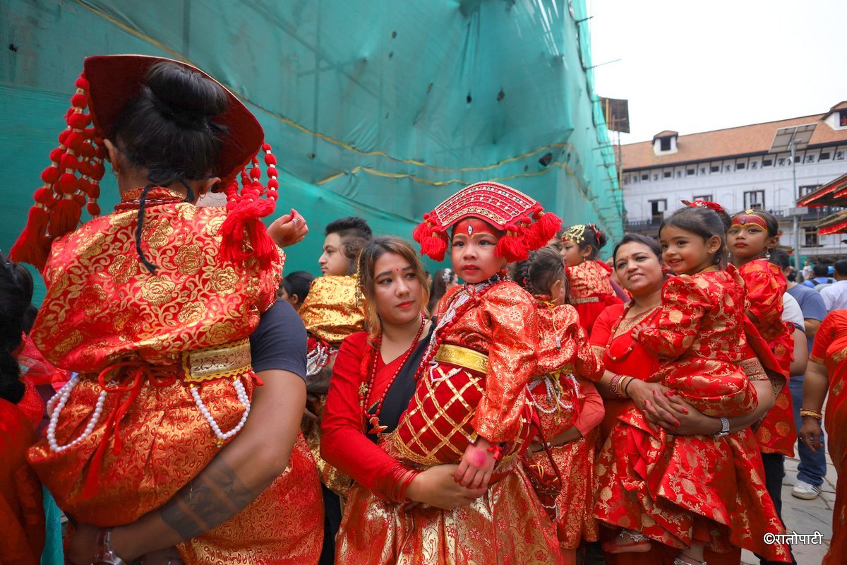 kumari puja (16)