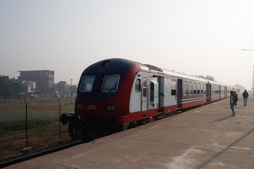 kurtha-jank-jayanagar-train (1)