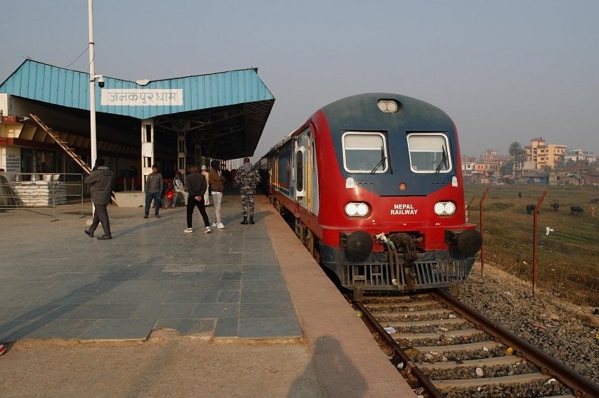 kurtha-jank-jayanagar-train (10)