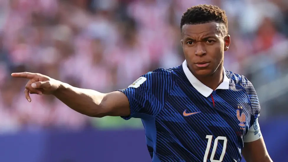 Kylian Mbappé Condemns Racist Remarks by Paraguayan MP