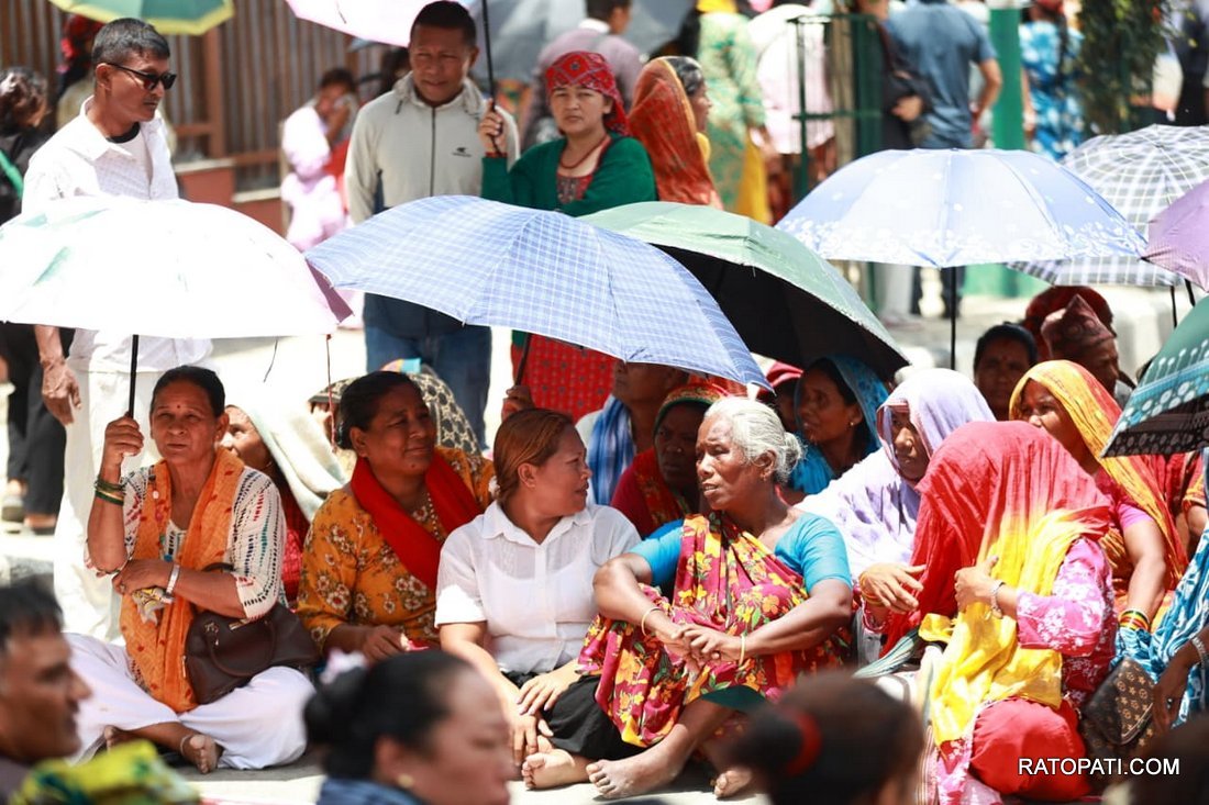 Microfinance Victims Begin Indefinite Hunger Strike in Maitighar