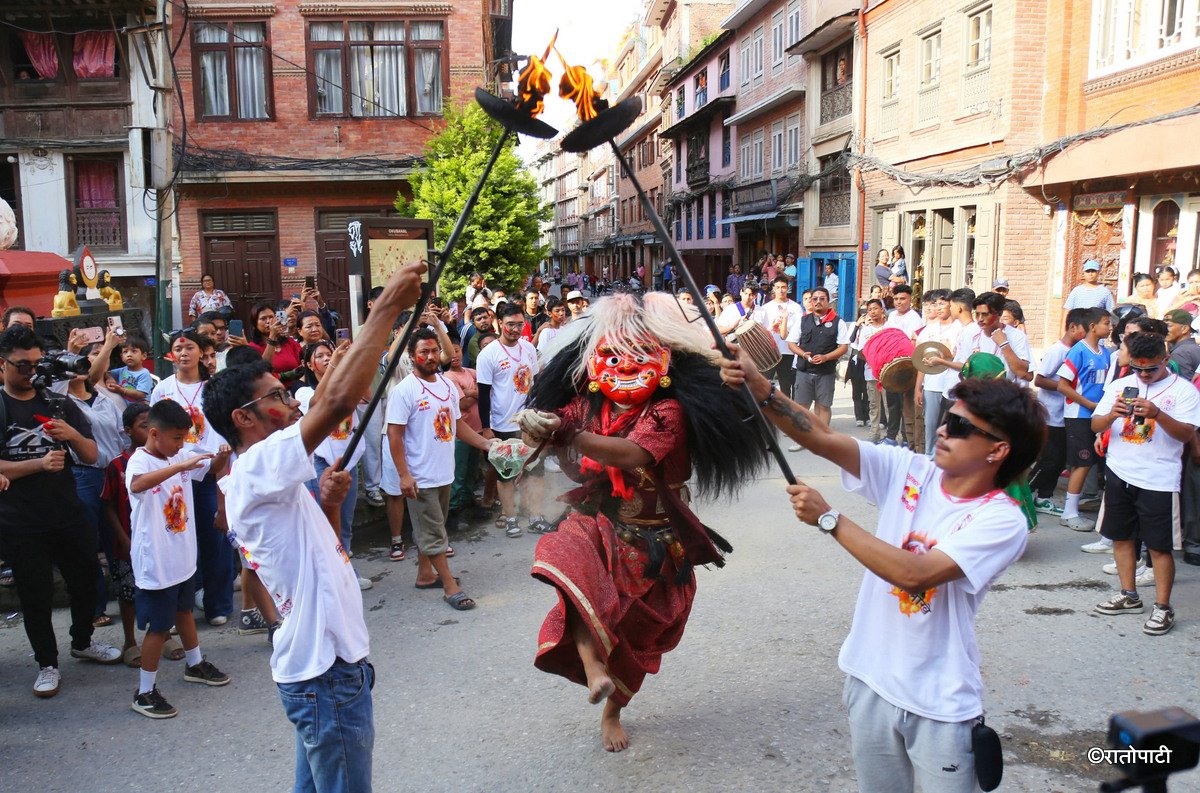 पाटनमा यल ल्याकु मिप्वा: लाखे नाच सुरु, तस्बिरहरू