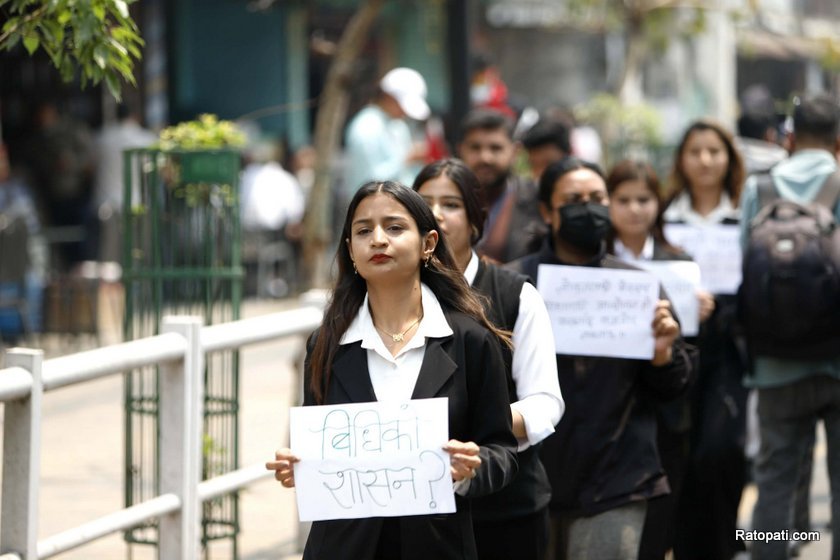 law-campus-student-pradarsan (6)