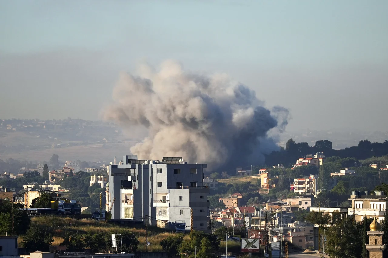 Israel Launches Airstrikes in Southern Lebanon Following Ceasefire Agreement