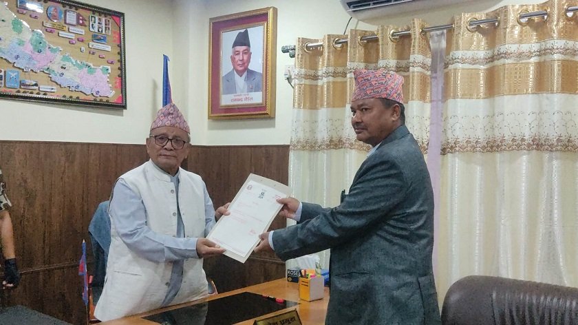 लुम्बिनी प्रदेशको मुख्यमन्त्रीमा कांग्रेसका चौधरी नियुक्त