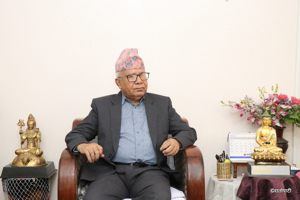 madhav nepal (2)
