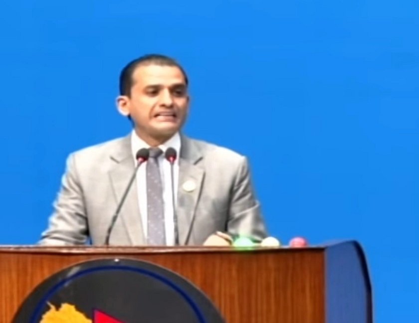  यो बजेट १६ औँ योजनाको उद्देश्य र सोचसँग मेल खाँदैन : सांसद सापकोटा