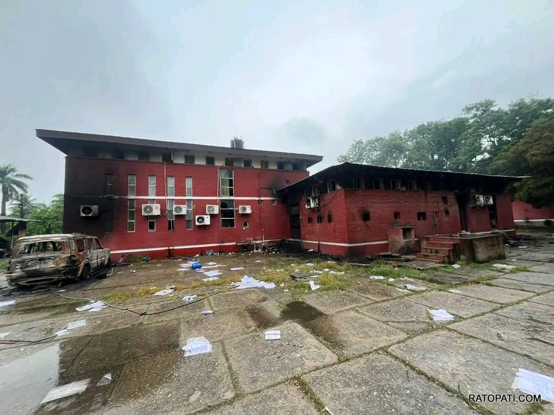 madhes bhaban jaleko (13)