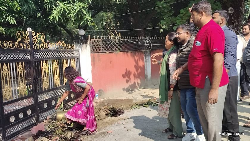 मधेस प्रदेश प्रमुखको कार्यालय पनि तोडफोड